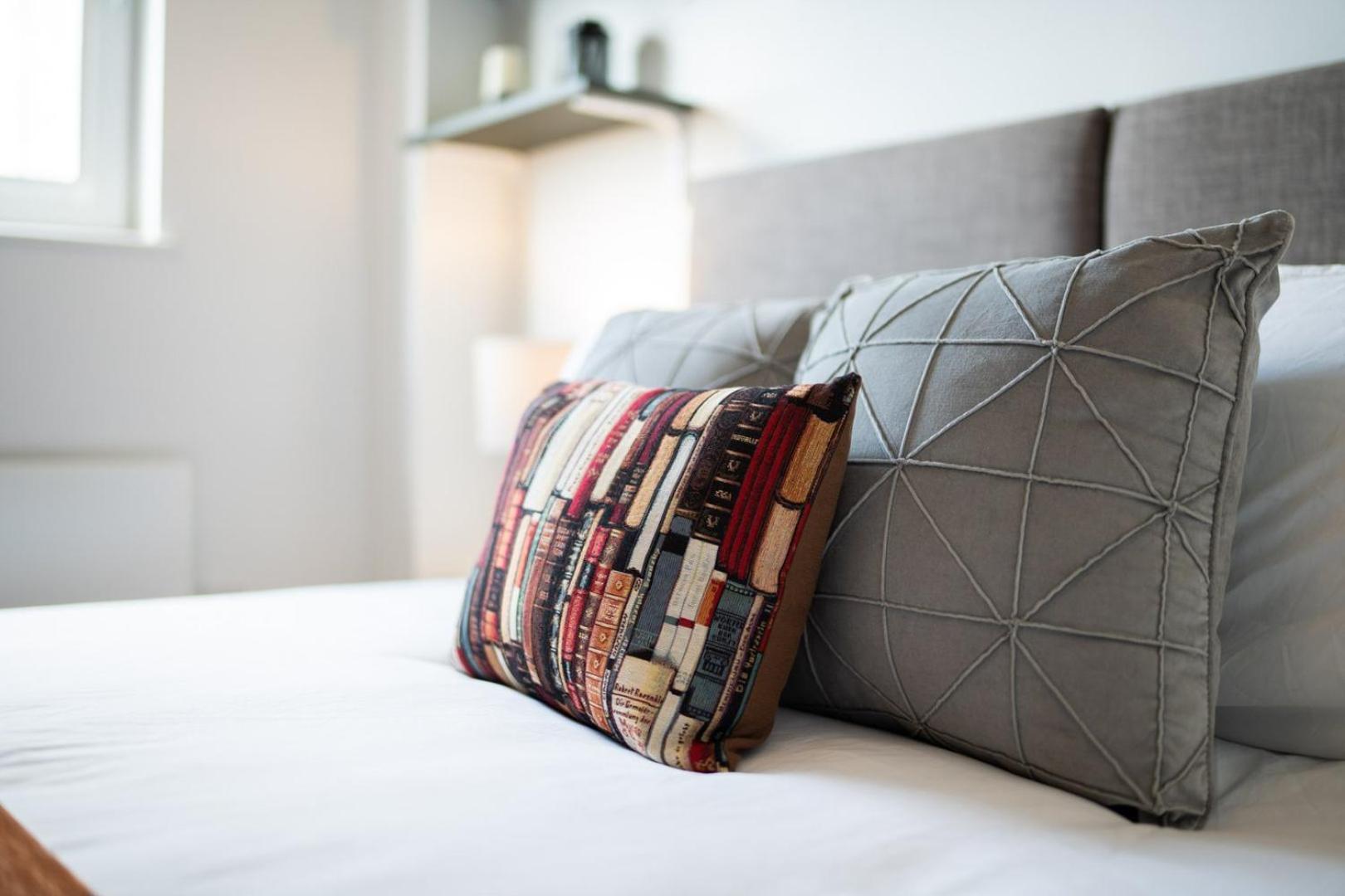 Apartment 2-bedroom Bay Wi-fi, Parking Cardiff